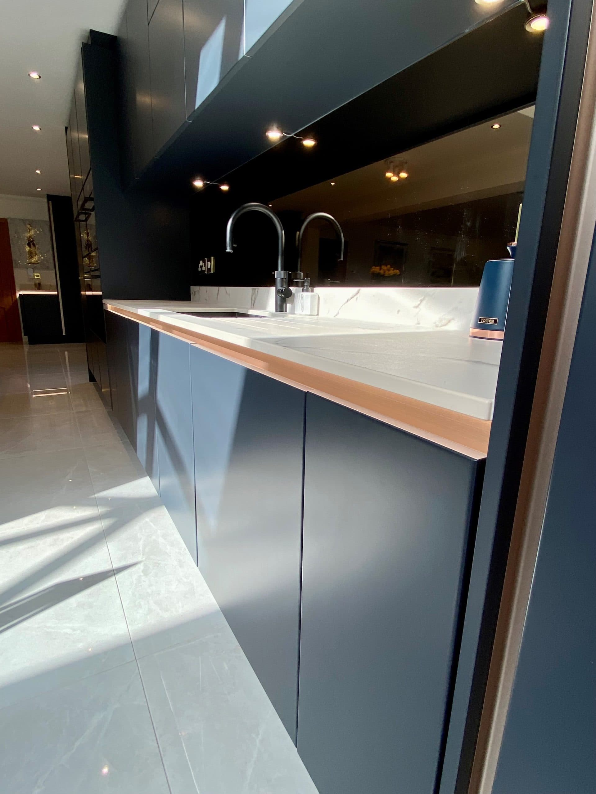 Handleless Blue Kitchen, Botley