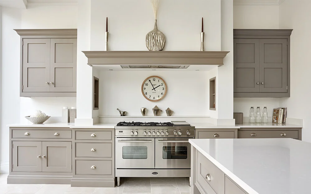 Shaker kitchen detail